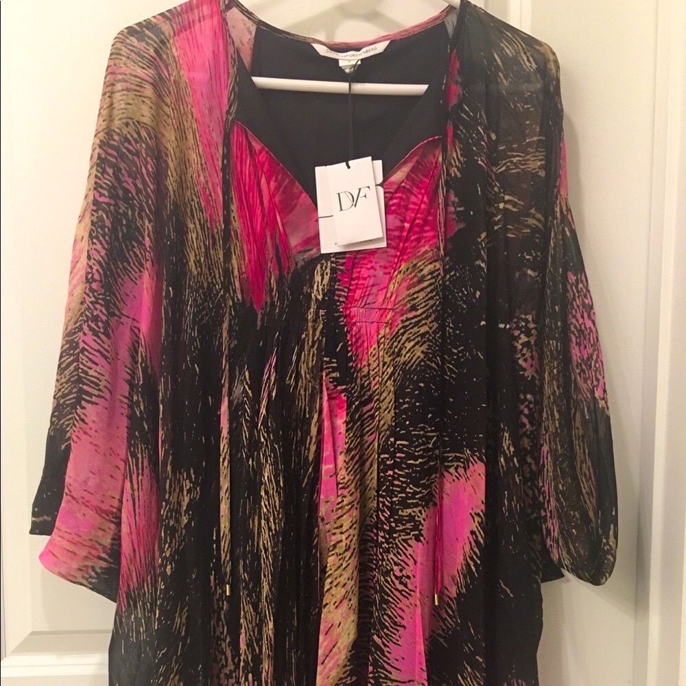 NWT DVF Fleurette dress in pink wing, size 2